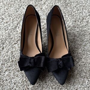 Elegant Black Women's Heels with Bow